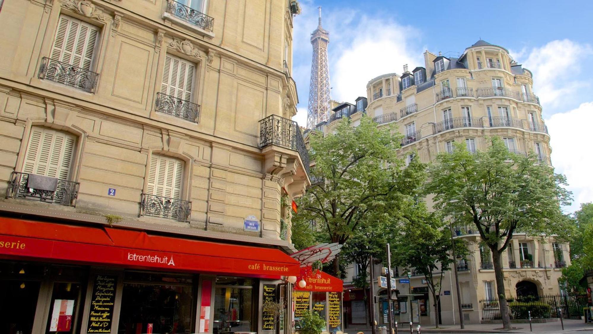 Stunning Apartment Near Eiffel Tower パリ エクステリア 写真